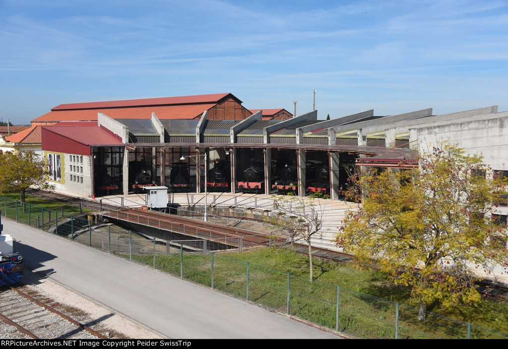 National Rail Museum Portugal - Roundhouse